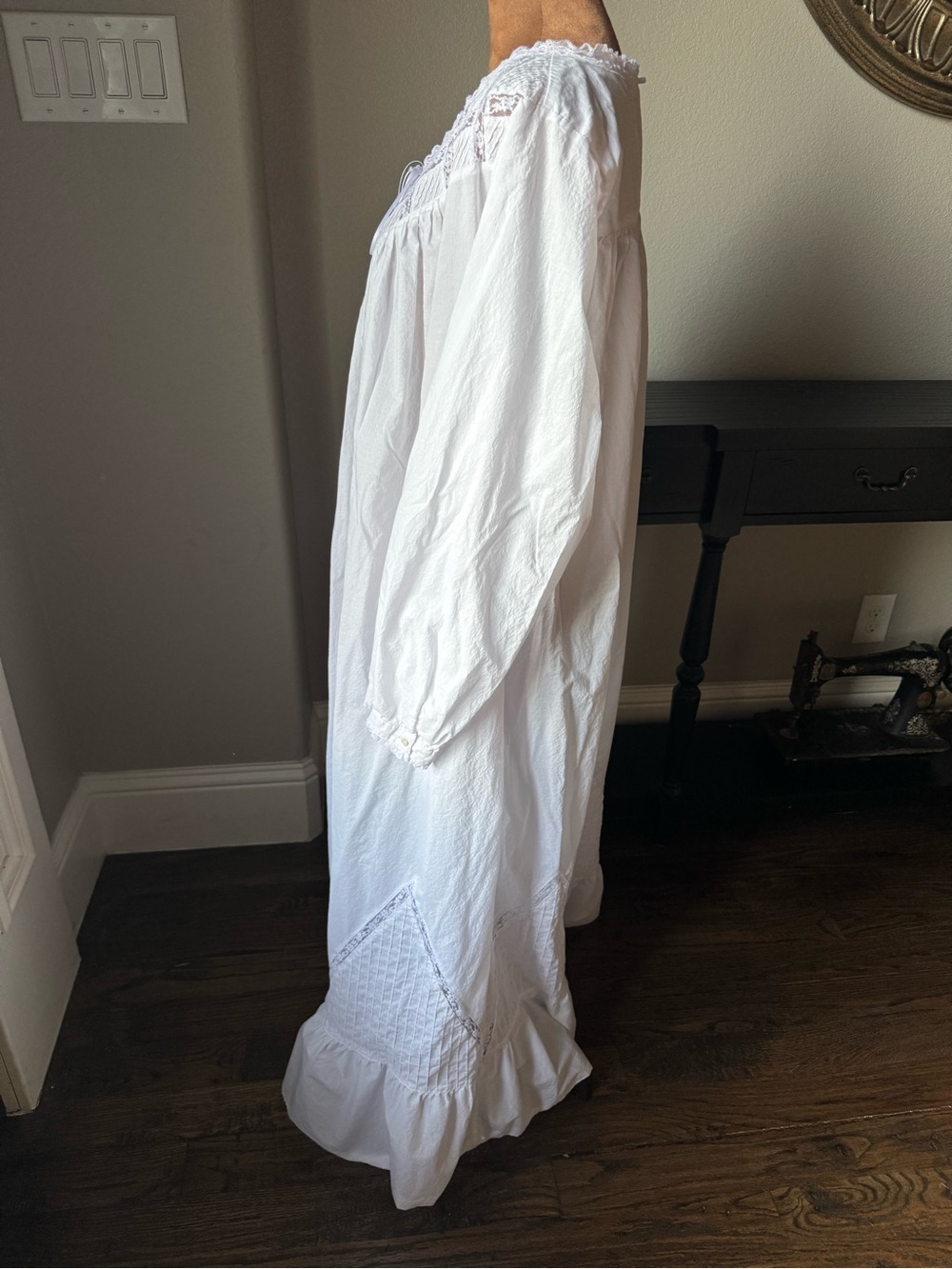 Eileen West Moonlight Sonata 2X Pale Lilac Cotton Lace Ruffle Nightgown - Picture 9 of 16